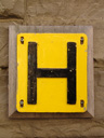 buchstabe H || foto details: 2008-02-12, dublin, ireland, Sony F828. keywords: alphabetic character h, type h, zeichen h